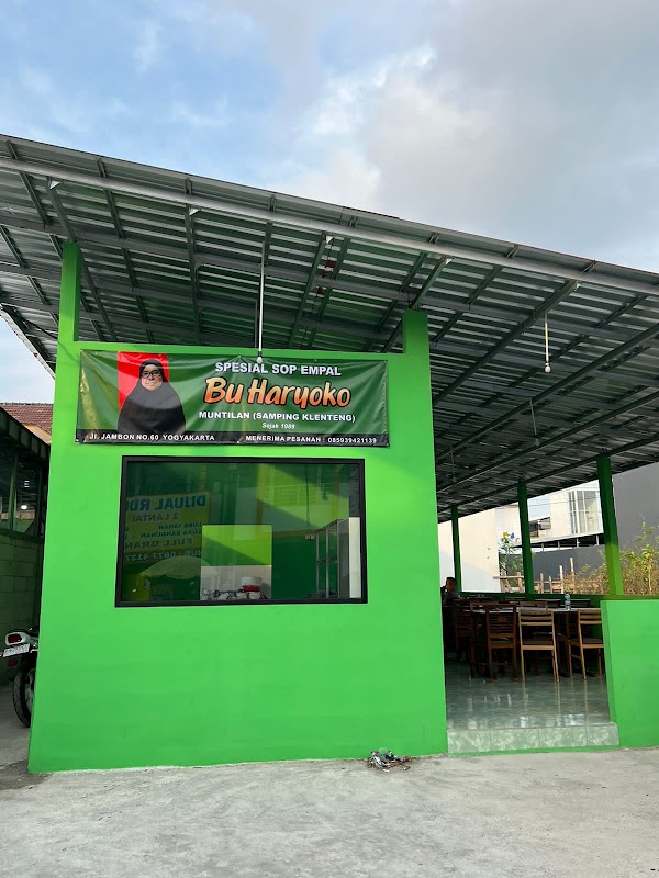 Sop Empal Bu Haryoko Muntilan cab. Jogja 1