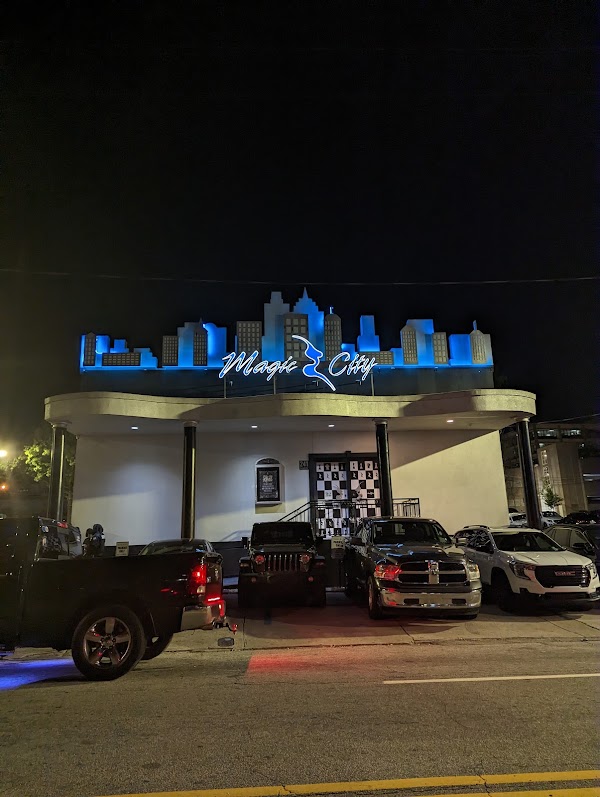 Magic City 4