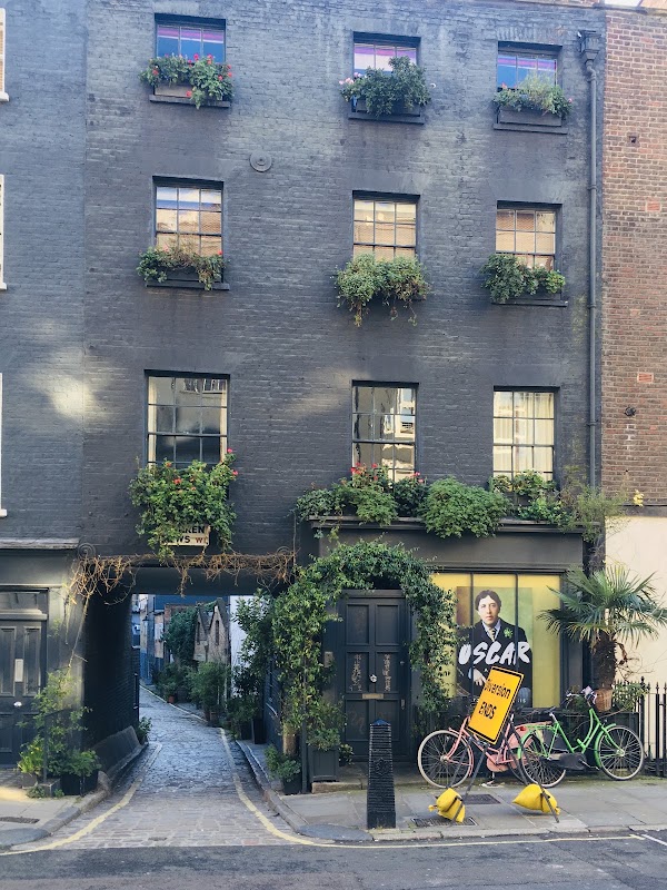 Warren Mews 2