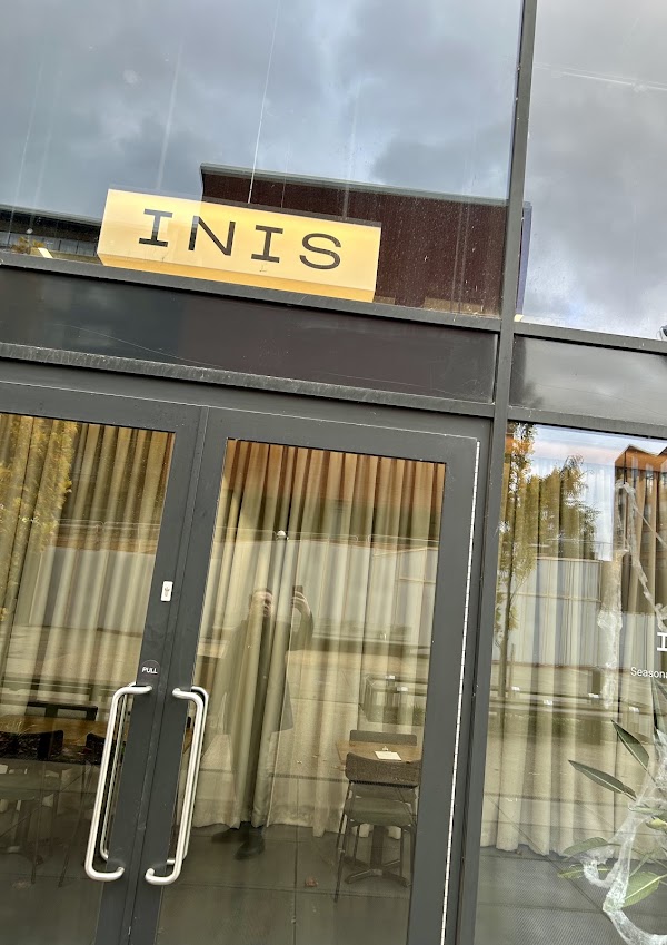 INIS 1