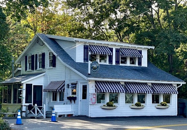 Cove Cafe 4