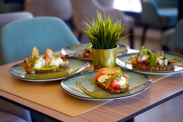 7 CAMINOS CAFÉ RESTAURANT 4