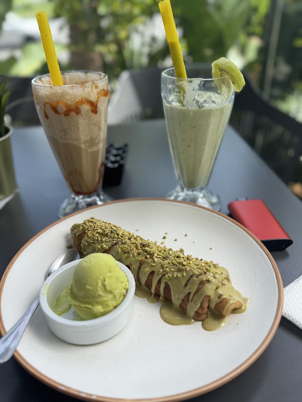 7 CAMINOS CAFÉ RESTAURANT 3