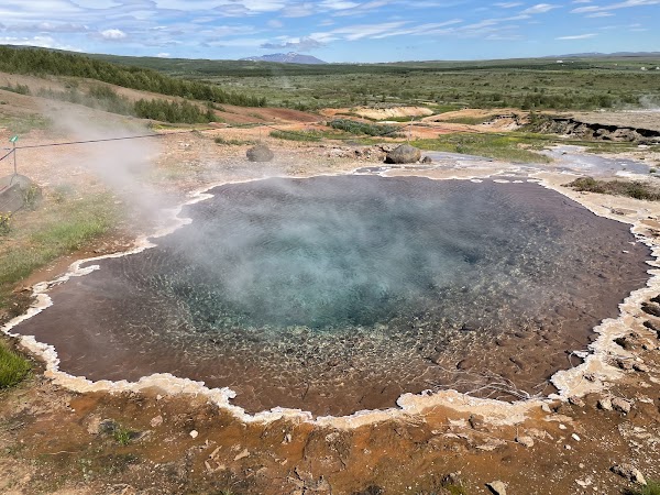 Geysir Hot Springs 3