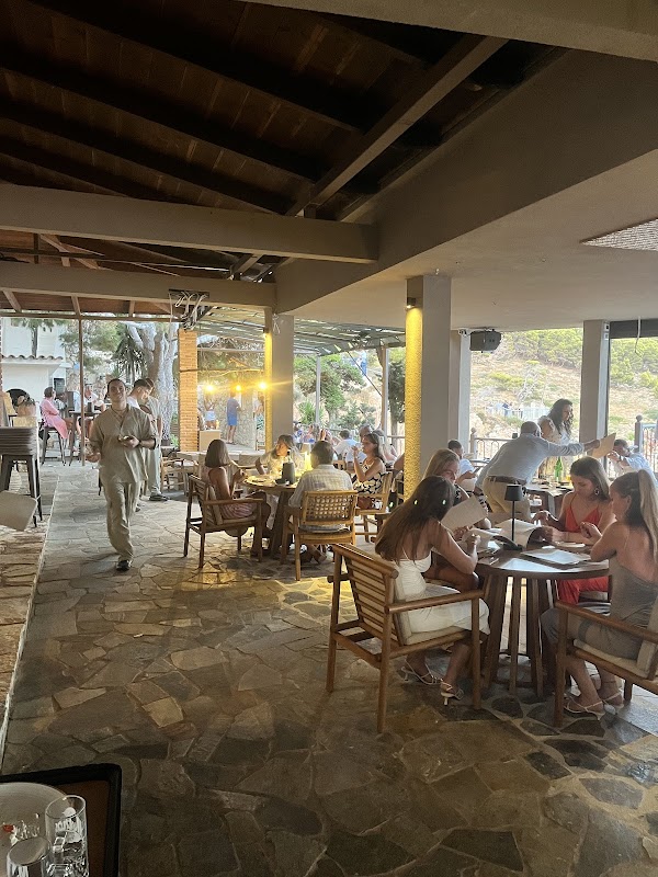 Keri Lighthouse Restaurant 2