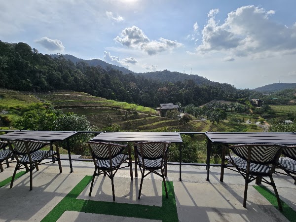 Kefi Farm Cafe