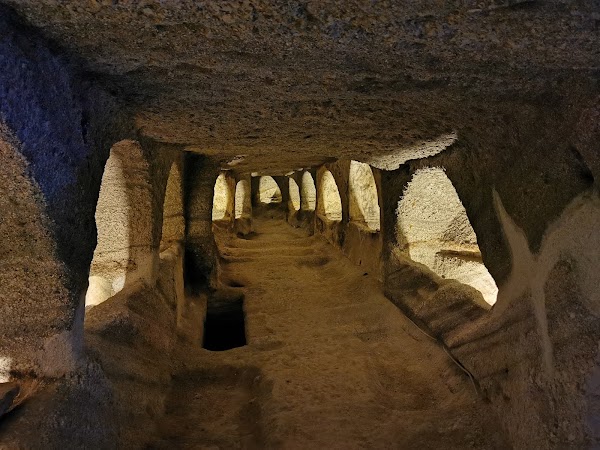 Catacombs of Milos 5