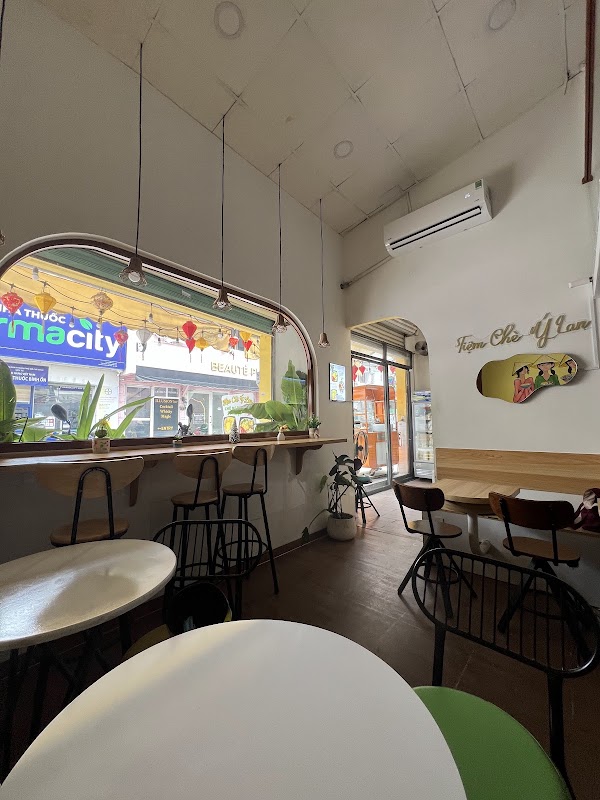 Y Lan Dessert Shop 2