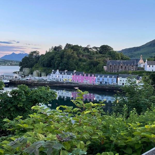 Portree 5