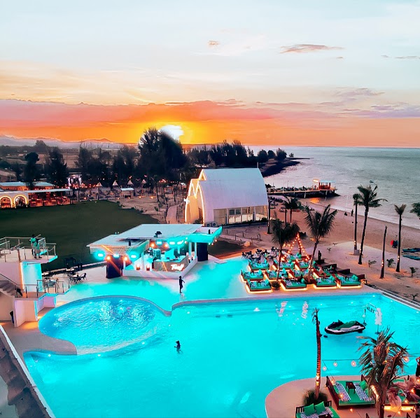 INFINITY BEACH CLUB 3