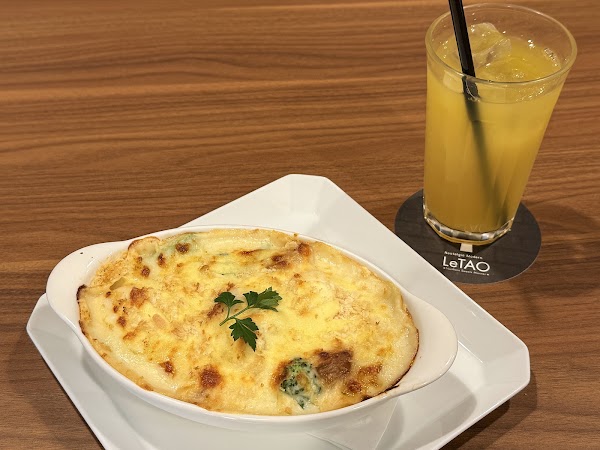UNGA CAFÉ三番庫 2