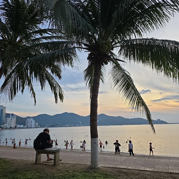 Bãi dương beach Nha trang 5