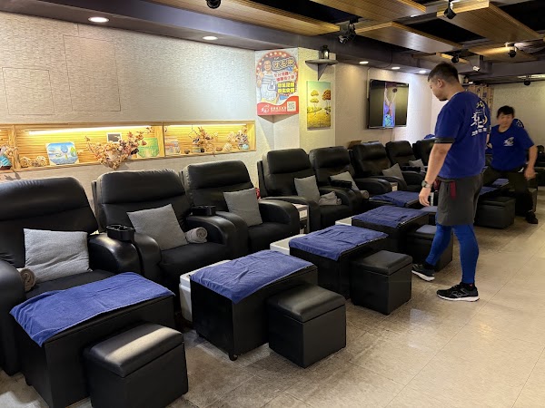 尊足足體養生會館 Taipei Massage、台北按摩、タイペイ マッサージ、타이페이 마사지