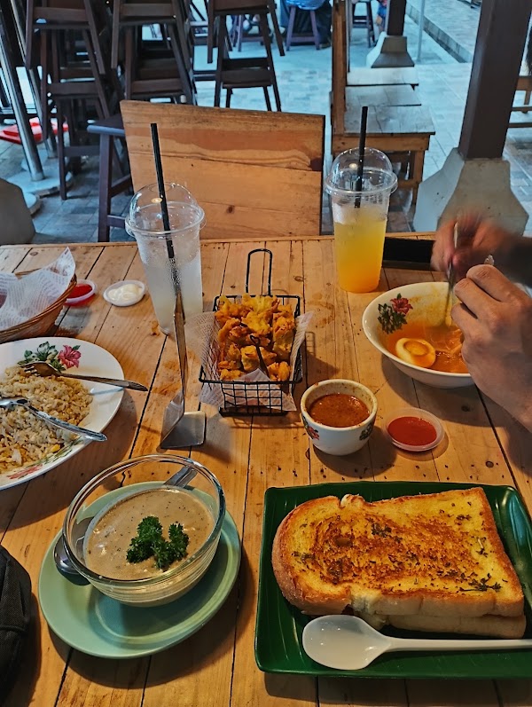 Ghomah Makan Kome 4