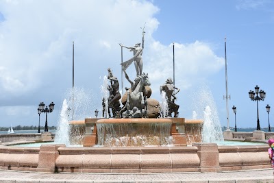 Fuente Raíces