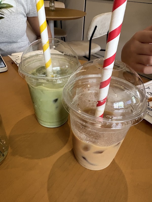 Happy Camper Coffe Shop 4