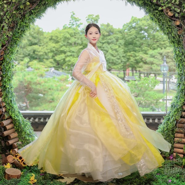 Jeonju hanok village hanbok rental HANBOKNAM 1