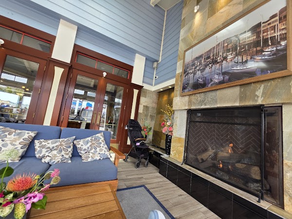 Fog Harbor Fish House 6