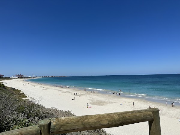 Leighton Beach