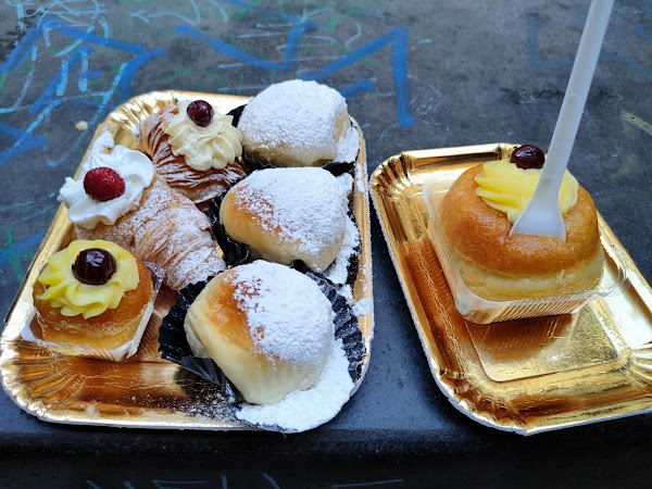 Pasticceria Poppella 4