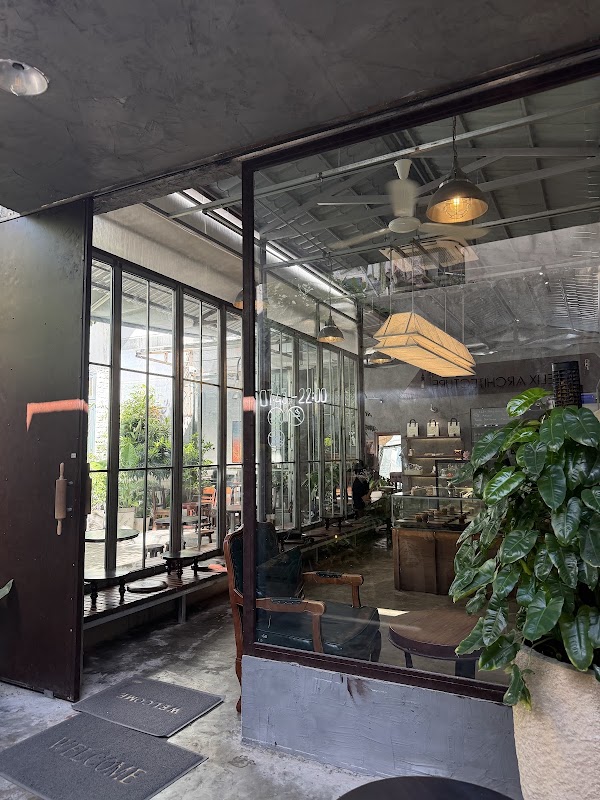 1224 CAKE & CAFE ( Xưởng Bánh Thủ Công và Cafe ) 2