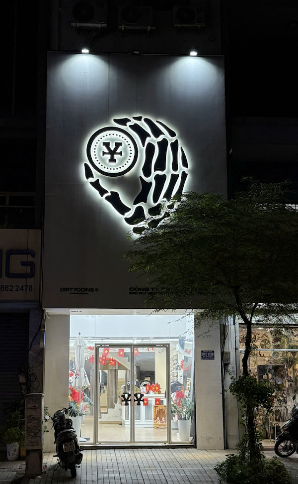 DirtyCoins Quận 10 2