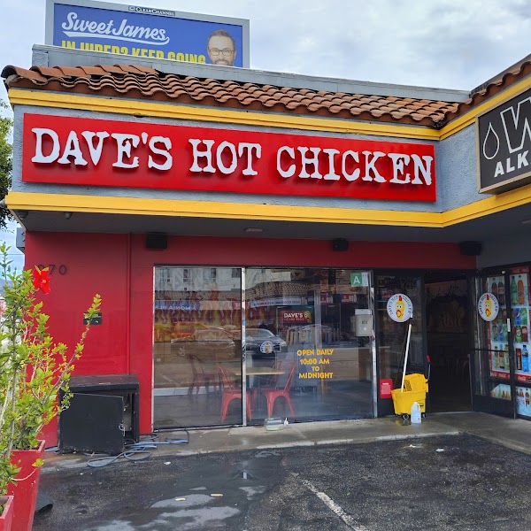 Dave's Hot Chicken