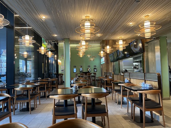 JWD Lamian Noodle Bar (Liverpool St) 金味德拉面 1