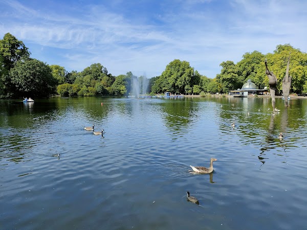Victoria Park 1