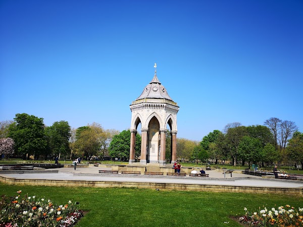 Victoria Park 4
