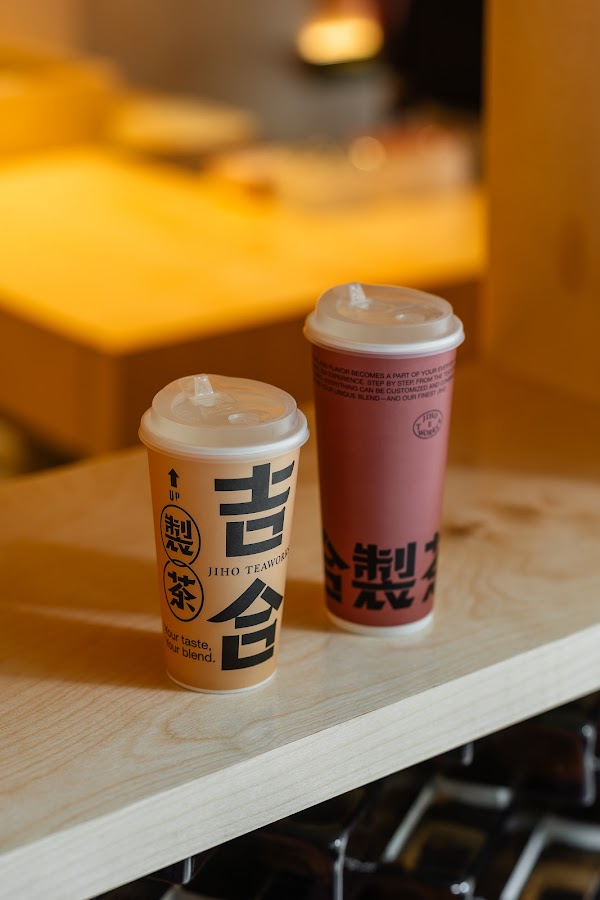Jiho Teaworks Taipei Yongkang Shop 5
