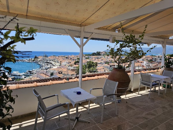 Remezzo hotel Pythagorion 3