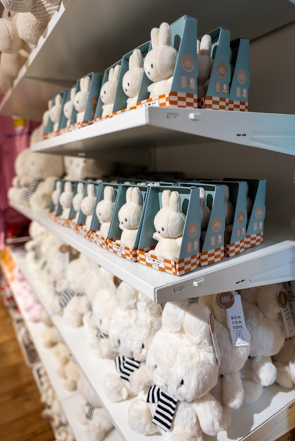 Miffy London shop 3
