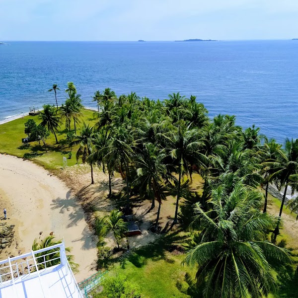 Raffles Lighthouse 2