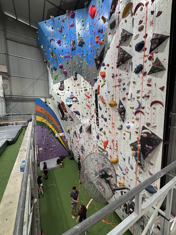 Skywalk Climbing 3
