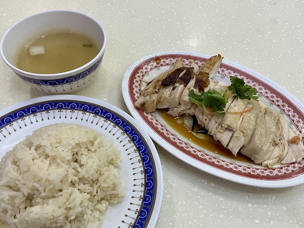 Lucky Chicken Rice 4