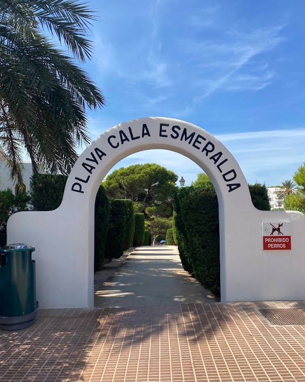 Cala Esmeralda 3
