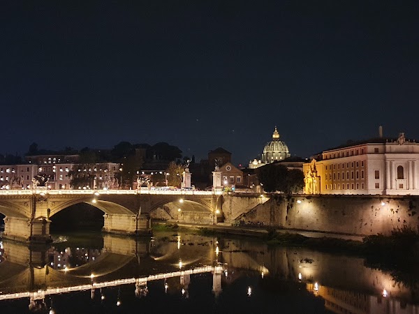 Lungotevere Tor di Nona 5