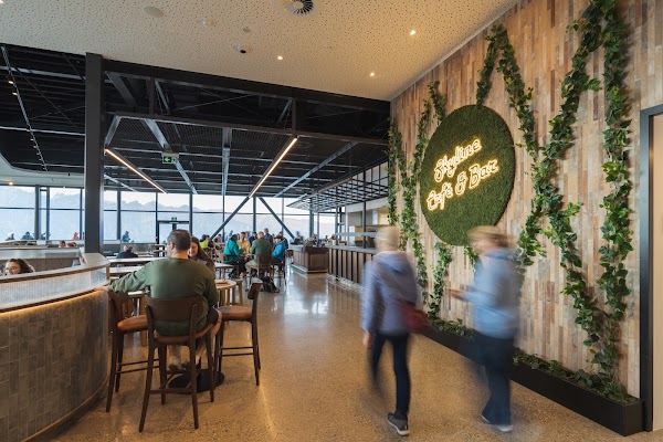 Skyline Café & Bar