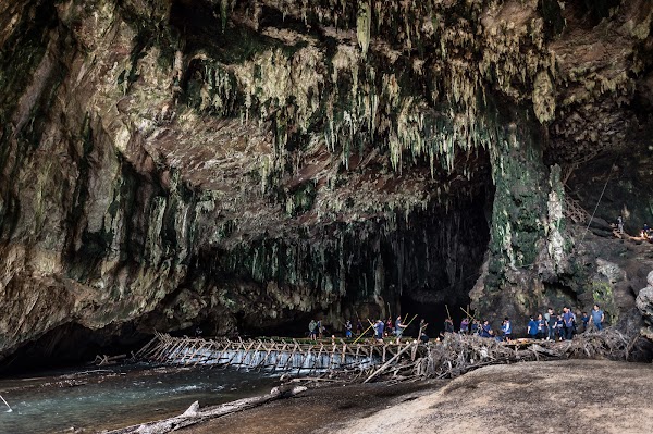 Nam Lod Cave 2