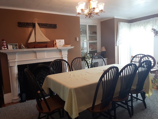 Bay of Fundy Inn 4