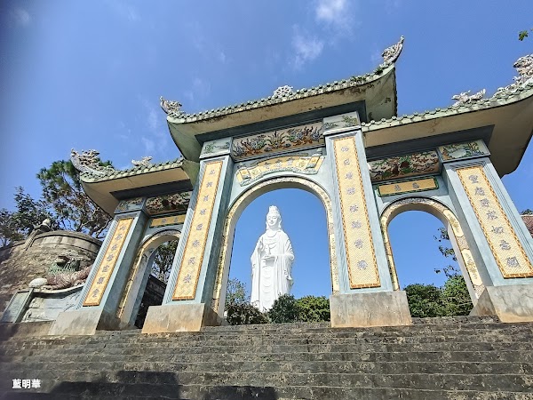 Chùa Linh Ứng 5