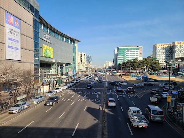 Suwon Station 4