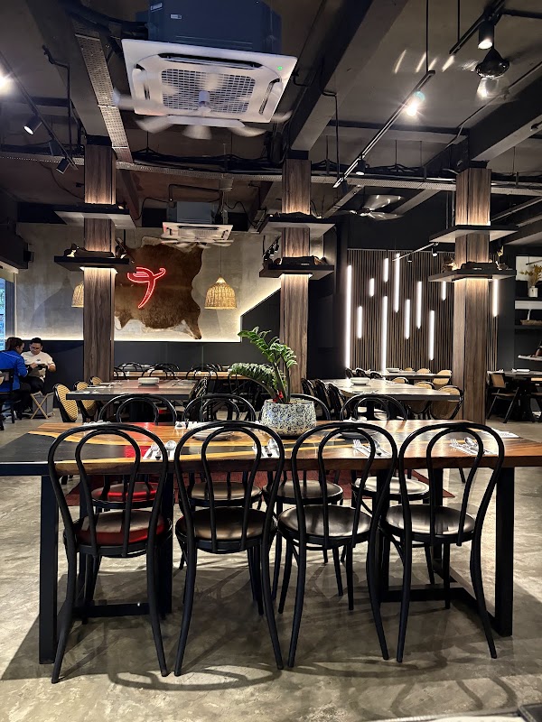 Cherry & Oak • Asian Smokehouse 5
