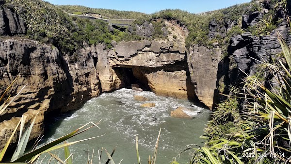 Pancake Rocks and Blowholes Walk 3