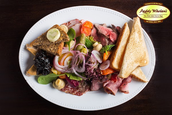 Paddy Whelans Irish Pub & Sports Bar 5