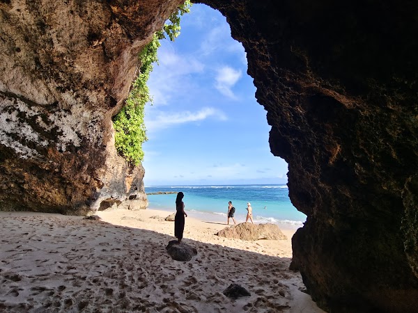 Gunung Payung Beach