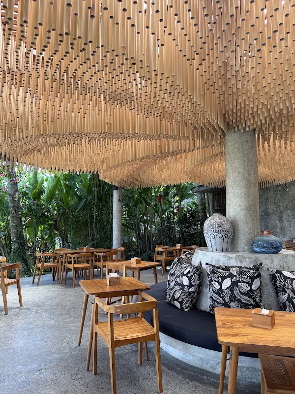 Kelapa Muda Ubud Pool Bar & Kitchen 2