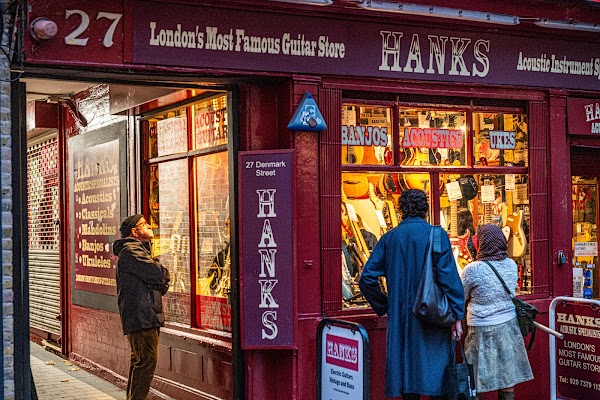 Hank's Guitar Shop