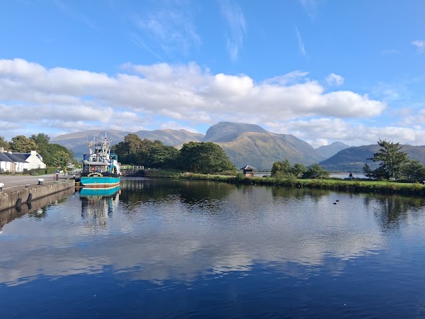 Caledonian Canal, Corpach 5
